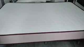 Cabecero de cama tapizado