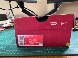 Nike Air Max x Levis Negro Talla 35.5