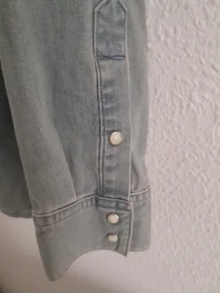 Camisa vaquera Levi's,entallada