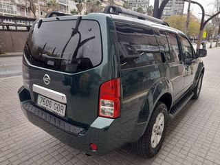 Nissan Pathfinder 2.5 dCi 171CV CHROME 7 plazas