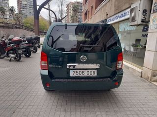 Nissan Pathfinder 2.5 dCi 171CV CHROME 7 plazas