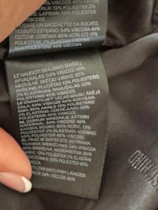 Vestido Moschino estampado cadenas y leopardo