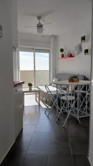 Apartamento turístico en primera linea de playa