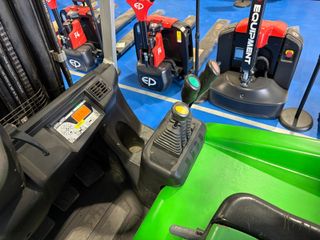 768T - Carretilla CESAB 1800kg 4.97m