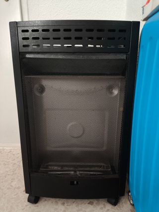Estufa de gas negra
