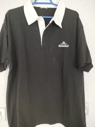 Camiseta negra con número 20 Axila a axila 58/59