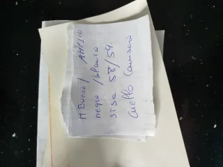 Camiseta negra con número 20 Axila a axila 58/59