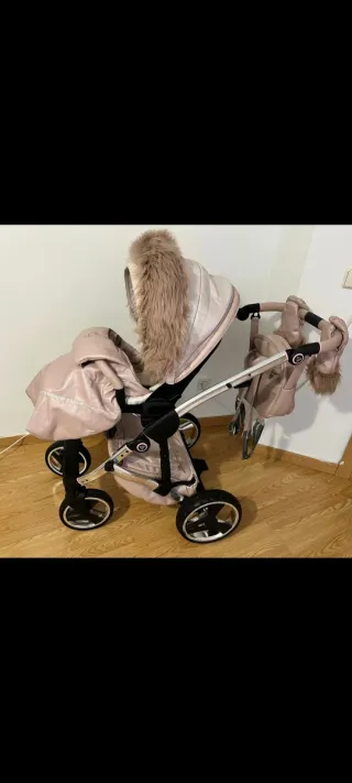 Carro Junama Diamond rosa .