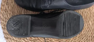 Zapatos de piel blandita negros