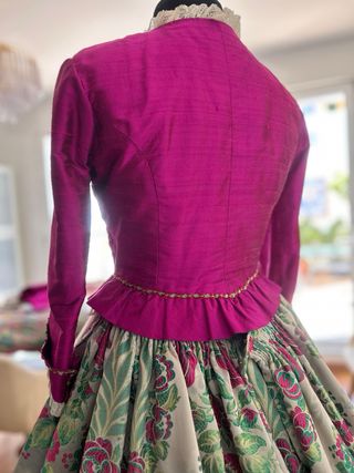 Traje de Fallera (Valenciana) y zapatos