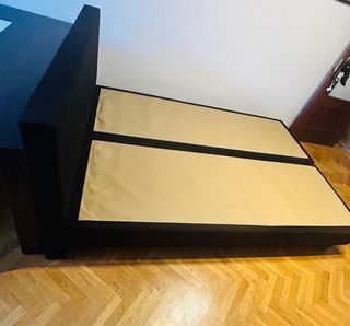 Cama de 140. Con cabecero a juego