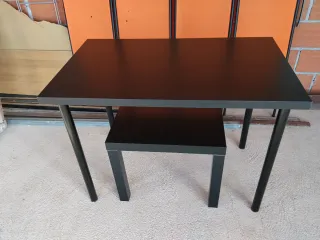 Tavoli Ikea alti e bassi neri