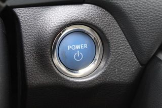 Toyota Rav4 2.5l 220H Business