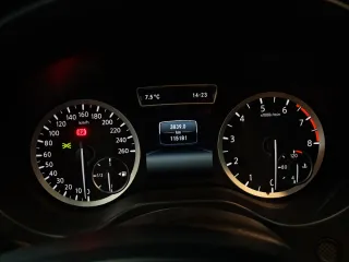 Infiniti Q30 2019