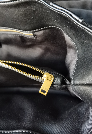 Bolso YSL gamuza negra con factura y funda