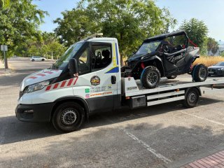 TRANSPORTES NACIONALES EN GRÚA PORTACOCHES