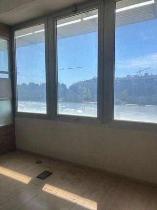 Oficina en alquiler en Fuente del Jarro en Paterna