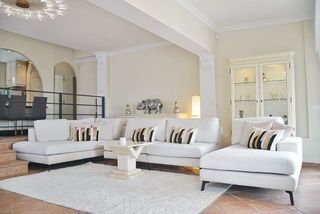 Chalet en alquiler en El Faro de Calaburra - Chaparral en Mijas