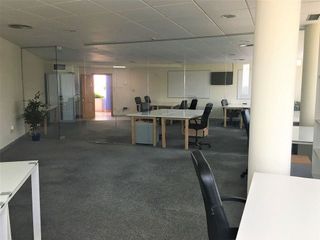 Oficina en alquiler en Puerto Banús en Marbella