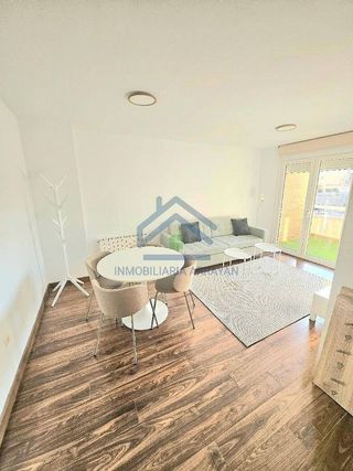 Piso en alquiler en Bola de Oro - Serrallo en Granada