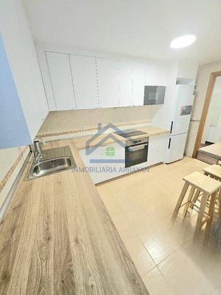 Piso en alquiler en Bola de Oro - Serrallo en Granada