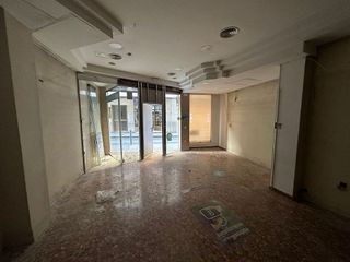 Local comercial en alquiler en Lucena