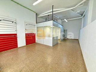 Local comercial en alquiler en Cementiri Vell en Terrassa