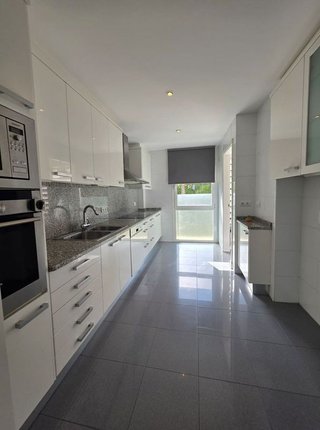 Piso en alquiler en Los Naranjos - Las Brisas en Marbella