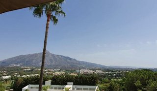 Piso en alquiler en Los Naranjos - Las Brisas en Marbella