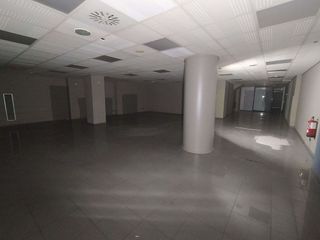 Local comercial en alquiler en La Nova Esquerra de l'Eixample en Barcelona