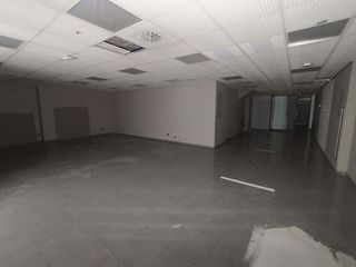 Local comercial en alquiler en La Nova Esquerra de l'Eixample en Barcelona