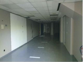 Local comercial en alquiler en La Nova Esquerra de l'Eixample en Barcelona