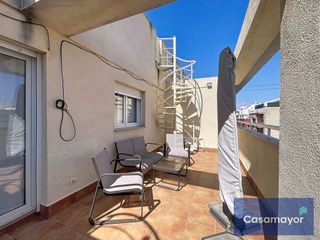 Ático en alquiler en Florida Alta en Alicante