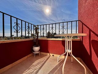 Piso en alquiler en Dolores