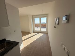 Ático en alquiler en Ensanche de Vallecas - Valdecarros en Madrid