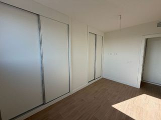 Ático en alquiler en Ensanche de Vallecas - Valdecarros en Madrid