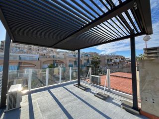 Casa adosada en alquiler en Torrelamata - La Mata en Torrevieja