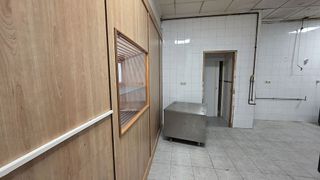 Local comercial en alquiler en La Llum en Valencia