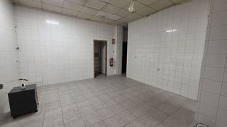 Local comercial en alquiler en La Llum en Valencia