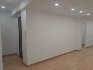 Oficina en alquiler en La Torrassa en Hospitalet de Llobregat, L´