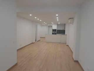 Oficina en alquiler en La Torrassa en Hospitalet de Llobregat, L´