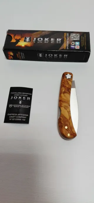 Navaja Joker Breton madera olivo
