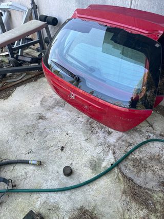 Portón trasero Honda Civic EP