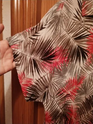 Camisa H&M Estampado Hojas