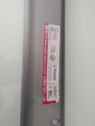 Barra de Sonido LG Gris . Cuidada. En uso.