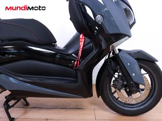 YAMAHA X-MAX 300 TECH MAX