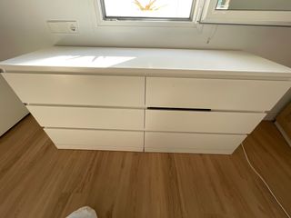 Cómoda blanca grande Ikea y lo mejor, montada!!!