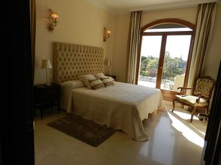 Chalet en alquiler en Elviria en Marbella