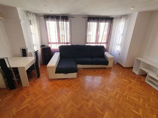 Ático en alquiler en Plaza de Toros en Zaragoza