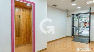 Local comercial en venta en El Carmel en Barcelona